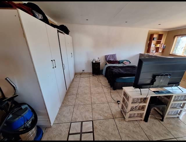4 BEDROOM HOUSE FOR SALE IN VANDERBIJLPARK SE 6